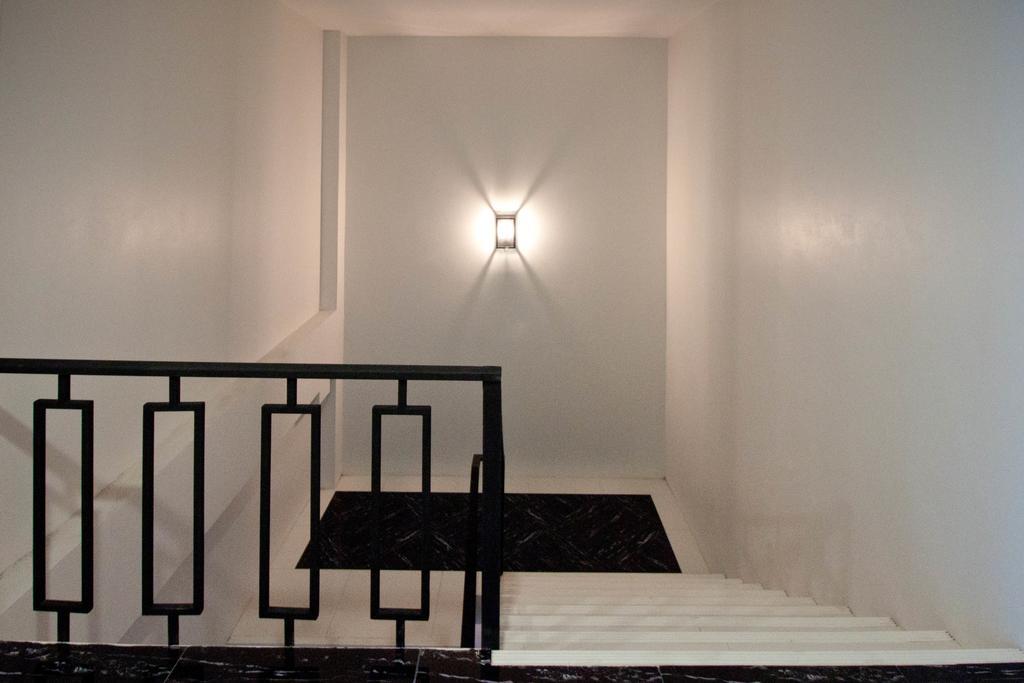 Отель Rest Solution Чиангмай Экстерьер фото